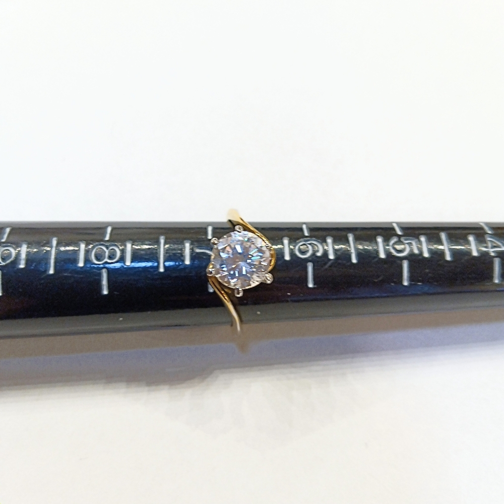 Solitaire CZ Ring Costume Jewelry NWOT